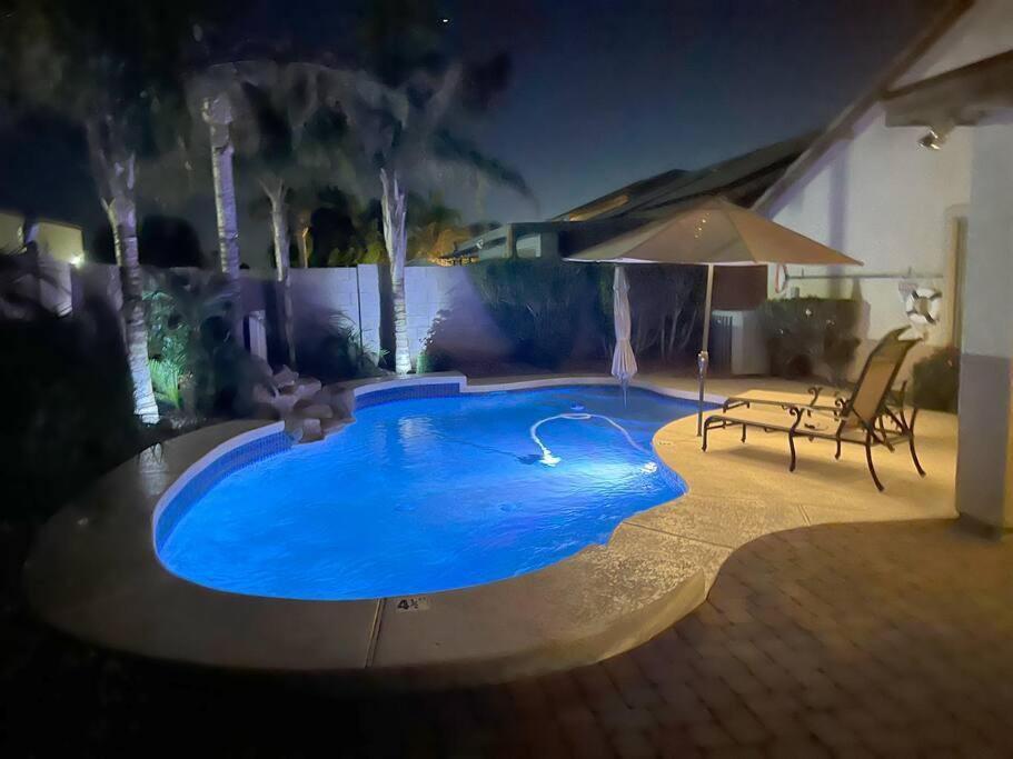 Bright & Fresh Oasis Near Goodyear Ballpark エクステリア 写真